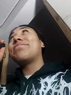 AmberGold- online show from 12/21/25, 08:49