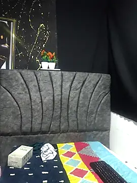 Snapshot of AmberGold- chatting on 09/13/25, 09:09 AmberGold- online show from 09/13/25, 09:09