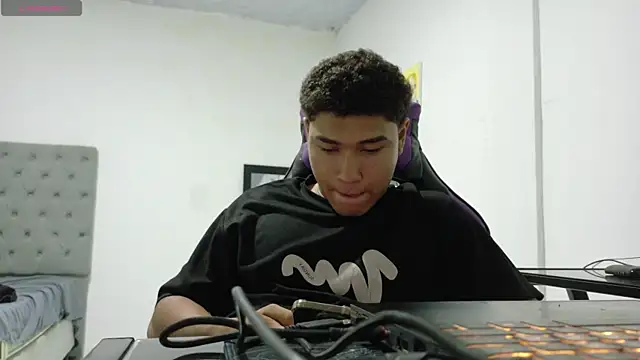 kenji azura1 online show from 04/16/26, 03:29