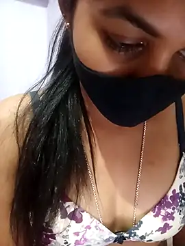 Snapshot of lov2suk69 chatting on 01/14/26, 07:28 lov2suk69 online show from 01/14/26, 07:28