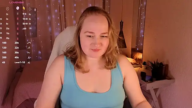 Snapshot of Kitty_Rest_ chatting on 04/19/26, 06:10 Kitty Rest online show from 04/19/26, 06:10