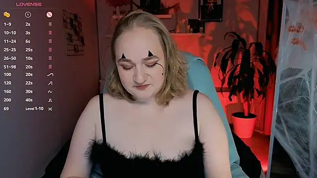 Kitty Rest  online show from 10/26/25, 04:40