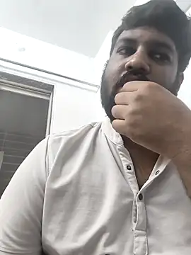 vinay smalldick online show from 04/05/26, 04:02