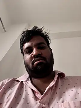 Snapshot of vinay_smalldick chatting on 06/19/26, 02:17 vinay smalldick online show from 06/19/26, 02:17