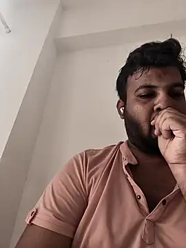 Snapshot of vinay_smalldick chatting on 06/20/26, 02:49 vinay smalldick online show from 06/20/26, 02:49