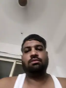 Snapshot of vinay_smalldick chatting on 07/15/26, 03:41 vinay smalldick online show from 07/15/26, 03:41