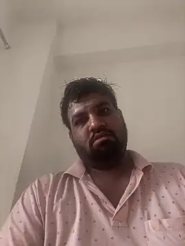 Snapshot of vinay_smalldick chatting on 06/16/26, 01:49 vinay smalldick online show from 06/16/26, 01:49