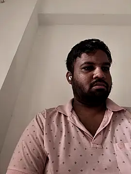 Snapshot of vinay_smalldick chatting on 06/18/26, 02:21 vinay smalldick online show from 06/18/26, 02:21