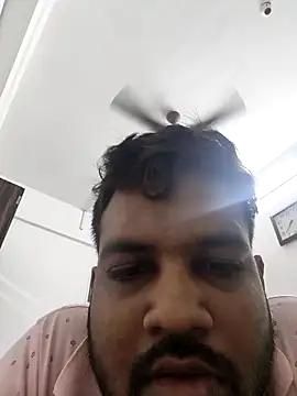 vinay smalldick online show from 04/18/26, 02:08