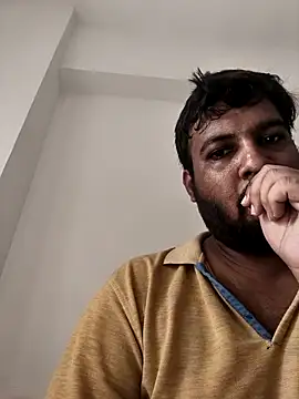 Snapshot of vinay_smalldick chatting on 06/28/26, 03:24 vinay smalldick online show from 06/28/26, 03:24