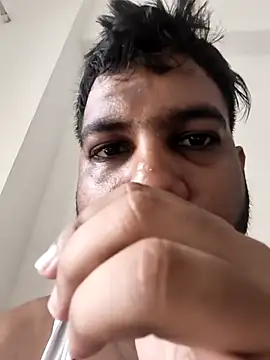 Snapshot of vinay_smalldick chatting on 07/16/26, 03:47 vinay smalldick online show from 07/16/26, 03:47