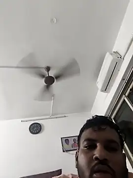 vinay smalldick online show from 04/20/26, 01:45
