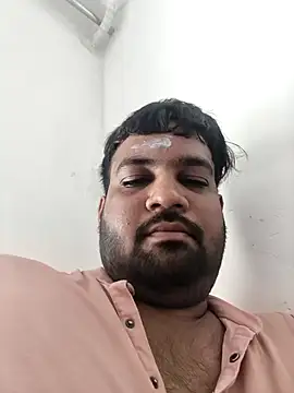 Snapshot of vinay_smalldick chatting on 06/06/26, 05:23 vinay smalldick online show from 06/06/26, 05:23