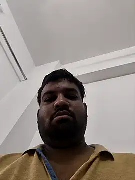 Snapshot of vinay_smalldick chatting on 07/17/26, 03:59 vinay smalldick online show from 07/17/26, 03:59