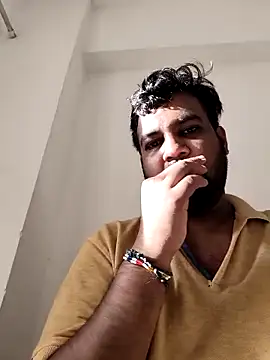 Snapshot of vinay_smalldick chatting on 06/17/26, 02:11 vinay smalldick online show from 06/17/26, 02:11