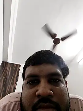 Snapshot of vinay_smalldick chatting on 06/12/26, 03:54 vinay smalldick online show from 06/12/26, 03:54