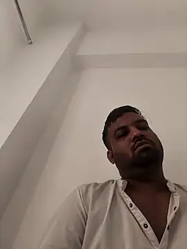 vinay smalldick online show from 04/09/26, 02:35