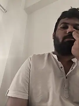 vinay smalldick online show from 04/07/26, 01:40