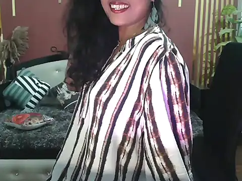 shaalu sharma online show from 02/09/26, 06:17