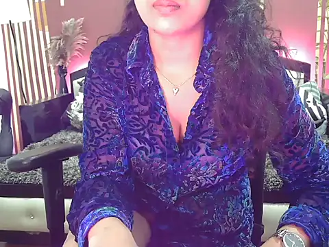 shaalu sharma online show from 10/06/25, 09:04