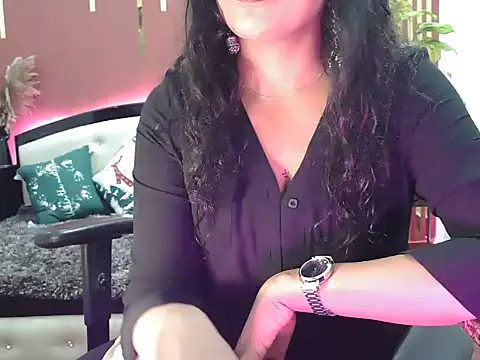 shaalu sharma online show from 10/22/25, 07:30