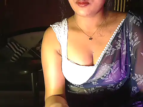 shaalu sharma online show from 02/12/26, 07:35