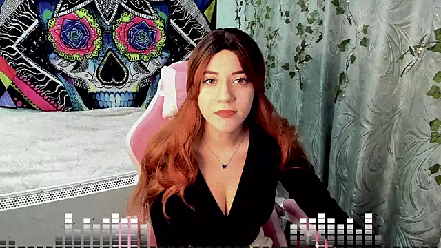 mona fly online show from 10/12/25, 03:13