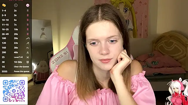 VibeQueenLucy online show from 10/09/25, 03:23