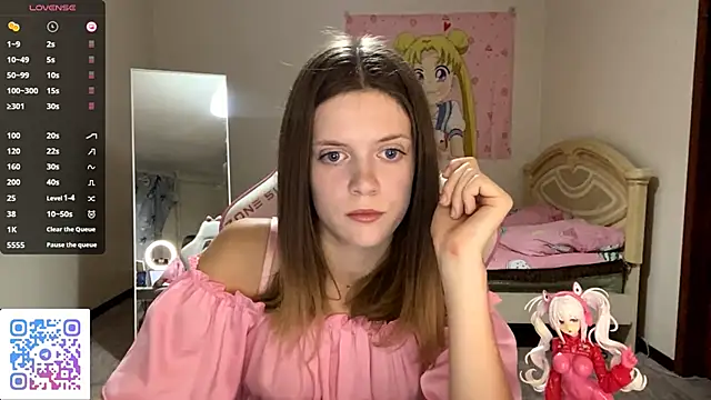VibeQueenLucy online show from 10/02/25, 02:20