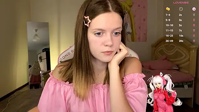 VibeQueenLucy online show from 10/27/25, 12:28