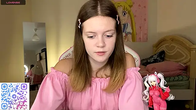 VibeQueenLucy online show from 11/02/25, 12:32