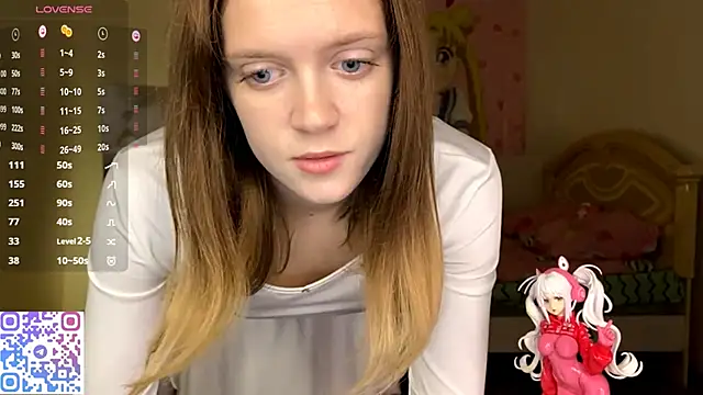 VibeQueenLucy online show from 10/21/25, 02:16