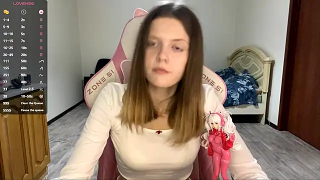 VibeQueenLucy online show from 09/21/25, 03:06