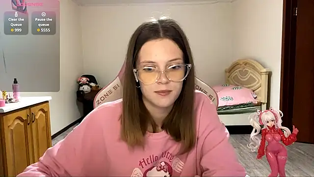 VibeQueenLucy online show from 09/10/25, 03:22