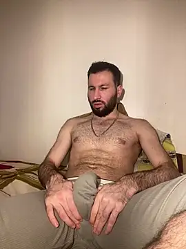 Snapshot of speddy34 chatting on 03/25/26, 06:18 speddy34 online show from 03/25/26, 06:18