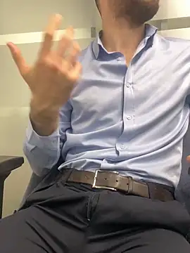 Snapshot of speddy34 chatting on 12/04/25, 06:45 speddy34 online show from 12/04/25, 06:45