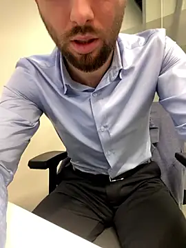 Snapshot of speddy34 chatting on 01/07/26, 08:08 speddy34 online show from 01/07/26, 08:08