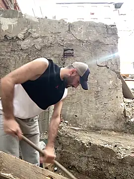 Snapshot of speddy34 chatting on 12/14/25, 10:10 speddy34 online show from 12/14/25, 10:10