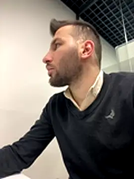 Snapshot of speddy34 chatting on 01/06/26, 07:01 speddy34 online show from 01/06/26, 07:01