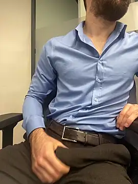 Snapshot of speddy34 chatting on 02/16/26, 06:34 speddy34 online show from 02/16/26, 06:34