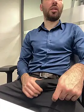 Snapshot of speddy34 chatting on 04/09/26, 06:41 speddy34 online show from 04/09/26, 06:41