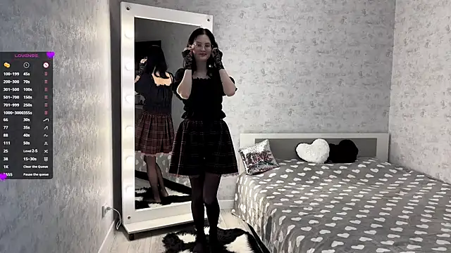 FakeLamb online show from 10/19/25, 09:06