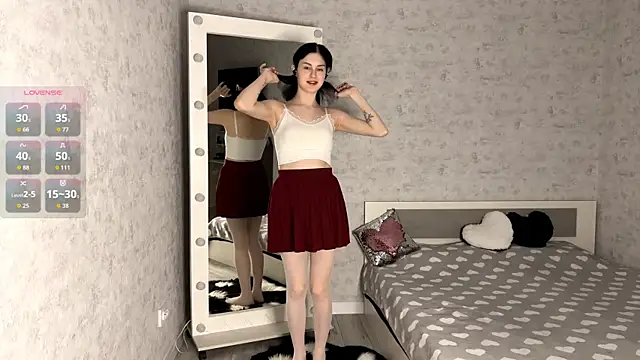 FakeLamb online show from 11/10/25, 09:09