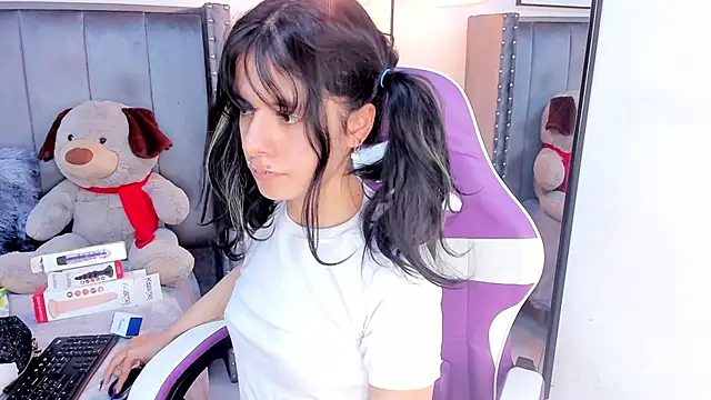 Miyu Komori online show from 05/07/26, 07:50