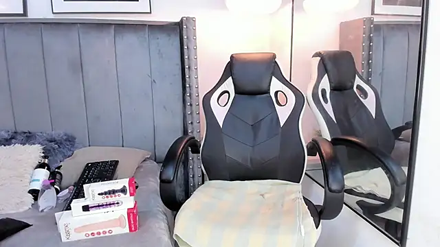 Miyu Komori online show from 03/21/26, 08:13