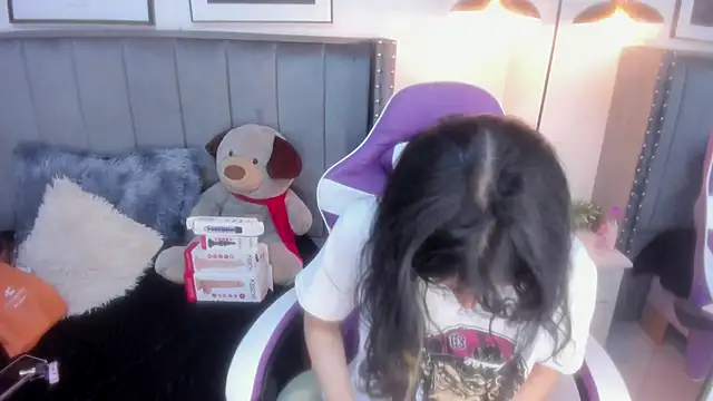 Miyu Komori online show from 06/04/26, 08:02