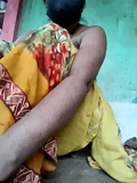 Hansini Gowda online show from 02/17/26, 02:09