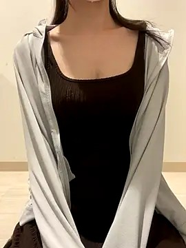 yayoi jp online show from 11/10/25, 02:00