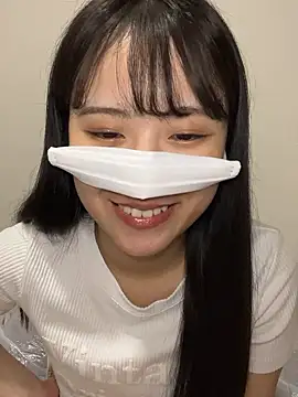 av nanashi online show from 10/10/25, 12:17