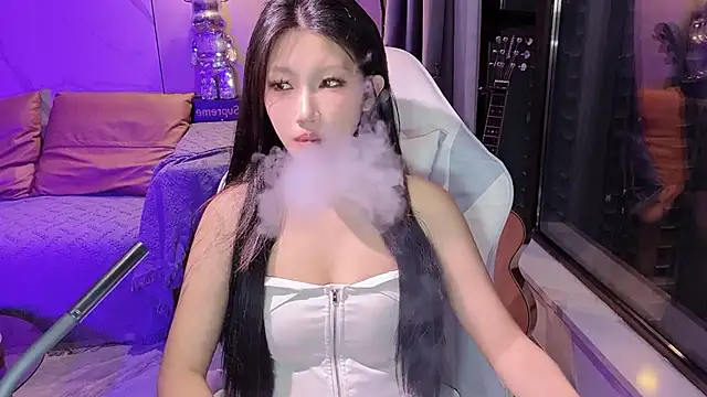 Snapshot of Lixinel-520 chatting on 09/25/25, 11:05 Lixinel-520 online show from 09/25/25, 11:05